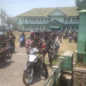 Watimpres RI KH.YAHYA CHOLIL STAQUF lantik Banser Mojokerto