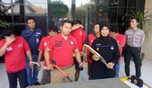 Polrestabes Surabaya Bekuk Spesialis Pencuri mobil