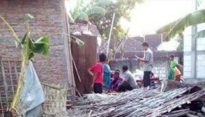 Angin Puting Beliung Hantam Rumah Warga Di Bojonegoro