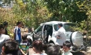Tertabrak Kereta Api Di Pasuruan Satu Keluarga Selamat