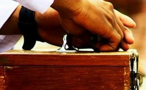 Jadi Pengangguran, Dwi Nekat Curi Kotak Amal Masjid