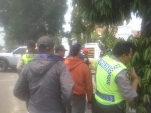Kantor Kajari Kabupaten Mojokerto Diluruk Sejumlah LSM