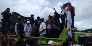 Aksi Demonstrasi Minta Pemda Dan DPRD Halut, Naikkan Kopra Dilevel Rp. 5000perkilo