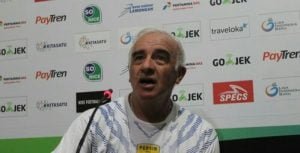 Pelatih Persib Soroti Kinerja Wasit