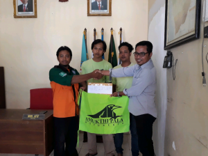 Peduli Bencana, Komunitas Pecinta Alam Galang Dana