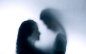 Diduga Wik Wik di Villa Bersama Istri Orang, Kades Dimalang Dilaporkan Ke Polisi