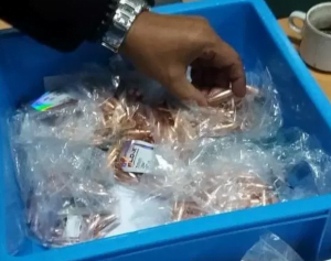 Bawa Benda Mencurigakan Penumpang China Airlines Diamankan