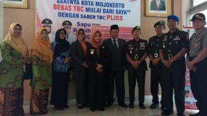 Mojokerto Darurat TBC, Neng Ita Nyatakan Perang