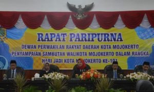 Rapat Paripurna DPRD Kota Mojokerto Bahas Peringatan Hari Jadi Kota Mojokerto Ke-101