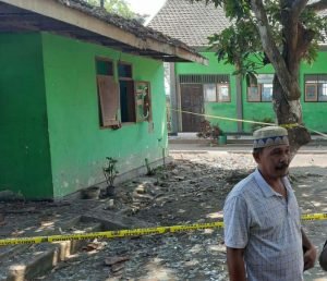 Ini Cerita,  Mercon Yang Akan Digunakan Untuk Hajatan Meledak Hancurkan Rumah