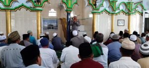 Gelar Safari Sholat Jumat, Kapolres Halsel Sisipkan Pesan Kamtibmas