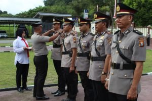 Polres Halsel Gelar Upacara Pelantikan Kabag Ops dan Sertijab