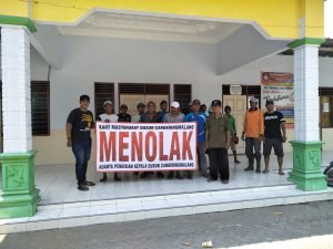 Warga Cangkringmalang Gelar Demo, Kenapa?