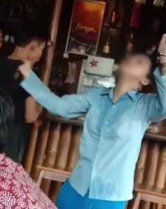 Viral, Pelajar Cantik Diduga Mabuk, Asik Bergoyang