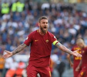 Daniel De Rossi Pensiun Dari Sepak Bola