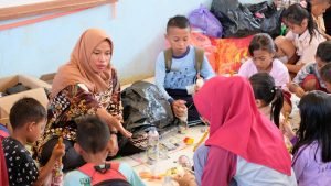 Meriahnya Peringatan Hari Peduli Sampah Nasional di Desa Kawasi