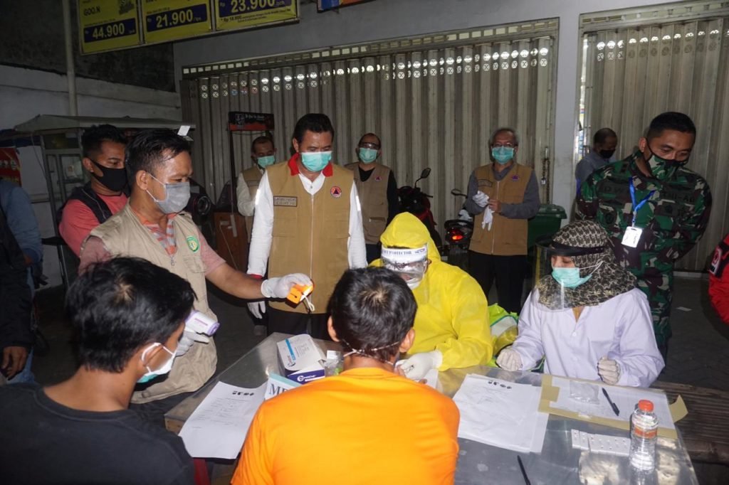 Langgar Jam Malam 338 Pengunjung Warkop Dirapid Test