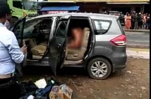 Sepasang PNS Yang Bugil dan Pingsan dalam Mobil Dicopot Dari Jabatannya