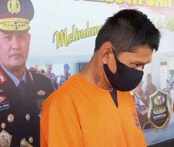 Dukun cabul