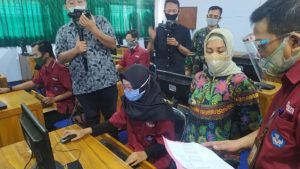 Wali Kota Mojokerto Pastikan Kesiapan Pelaksanaan PPDB Online