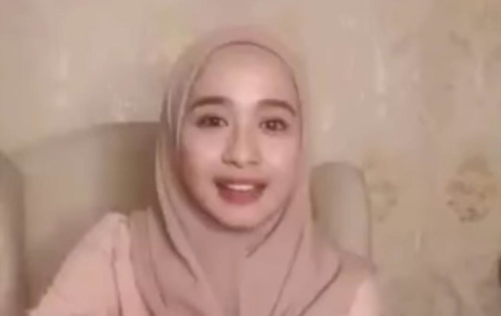 Laudya Cynthia Bella Buka Hubunganya dengan Engku Emran