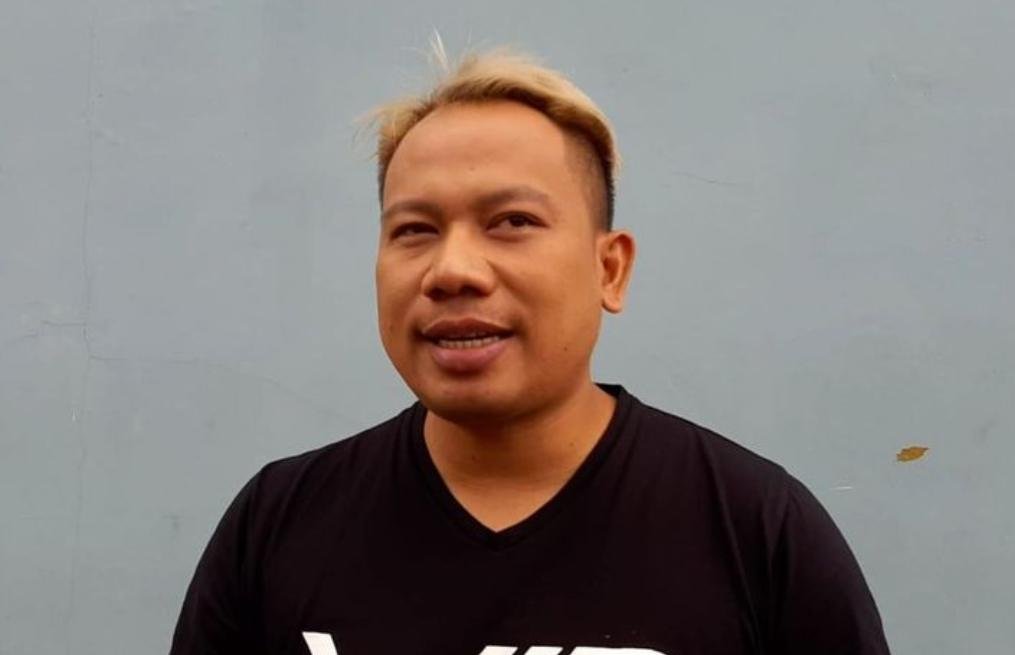 Vicky prasetyo