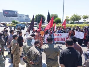 Aliansi Cipayung Dan OKP Ternate Tolak RUU Omnibus Law Dan RUU PKS