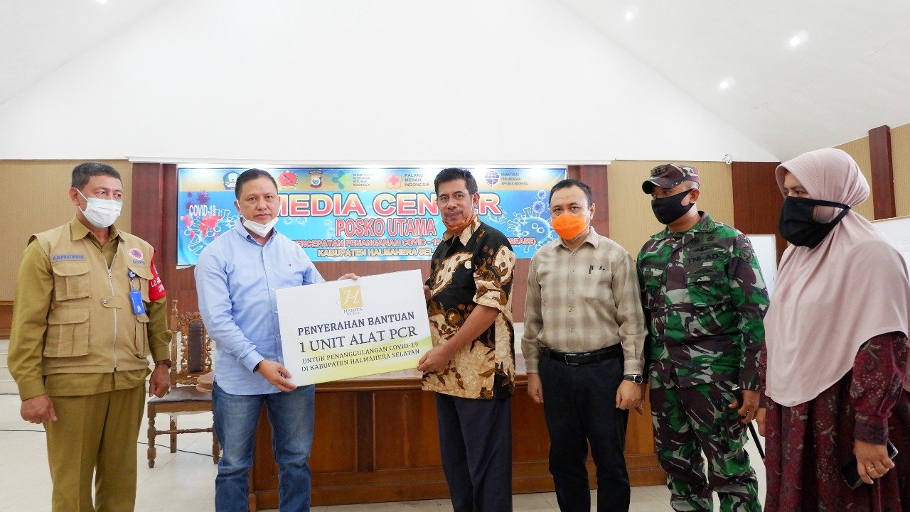 Peduli Pencegahan Penyebaran Covid-19, Harita Nickel Sumbang Alat PCR Ke Pemkab Halsel