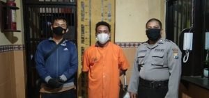 Mau Ngeflay Pemuda Ini Malah Diamankan