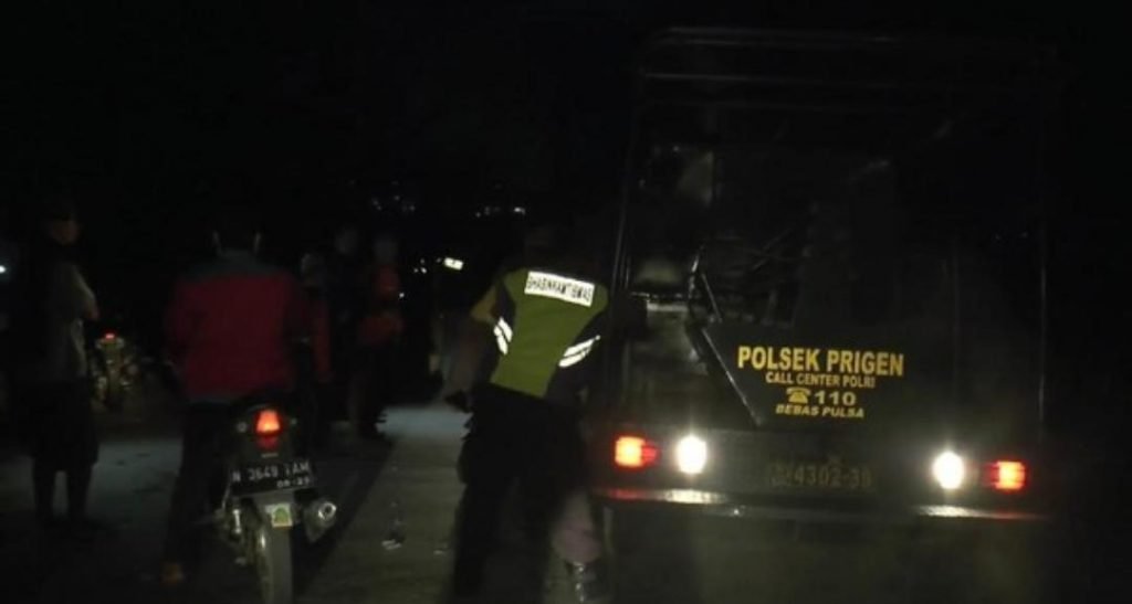 Terungkap, Ini Identitas Mayat Pria Yang Ditemukan di Tengah Jalan Hutan Prigen