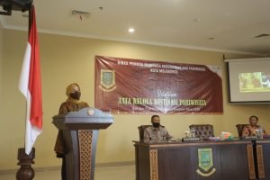 Lahirkan SDM Kepariwisataan, Ning Ita Bekali Volunteer Dengan Pelatihan Kreatif