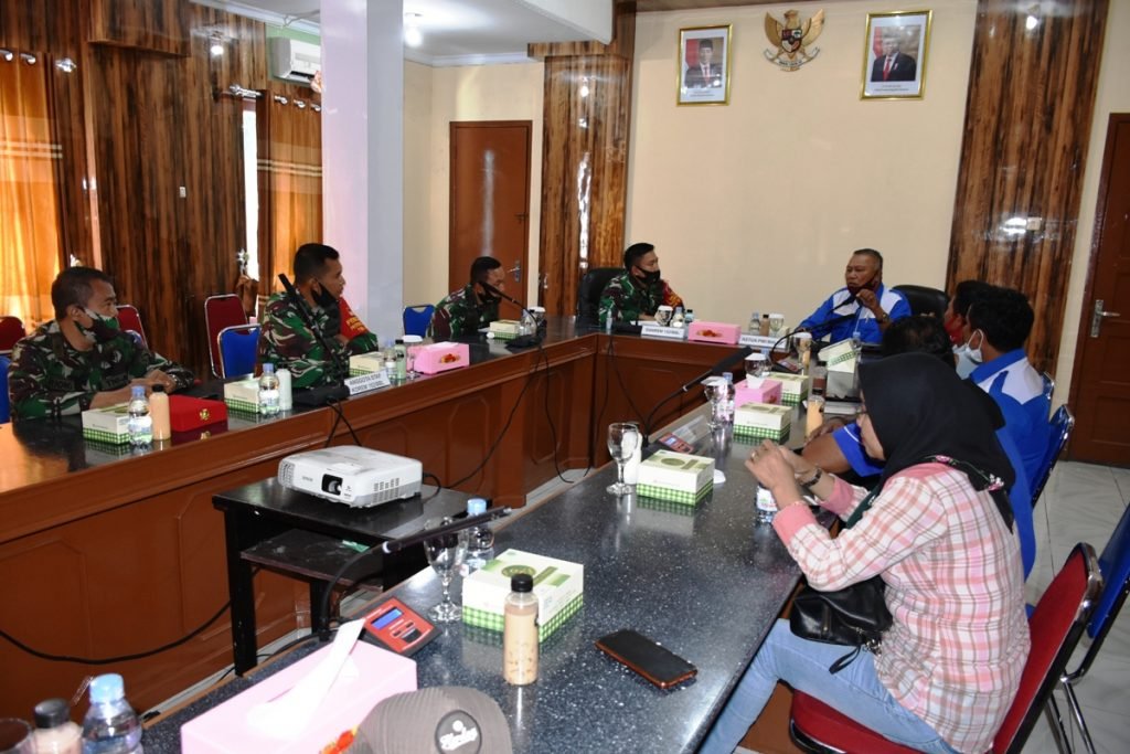 Danrem 152/Babullah Bersama PWI Maluku Utara Melakukan Audensi