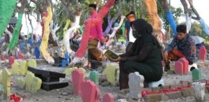 Makam Warna Warni Sidoarjo Hilangkan Kesan Angker