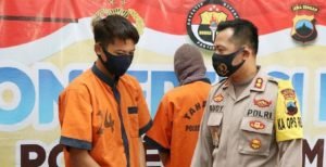 Kecanduan Film Porno Dua Remaja Gilir Temanya Sendiri