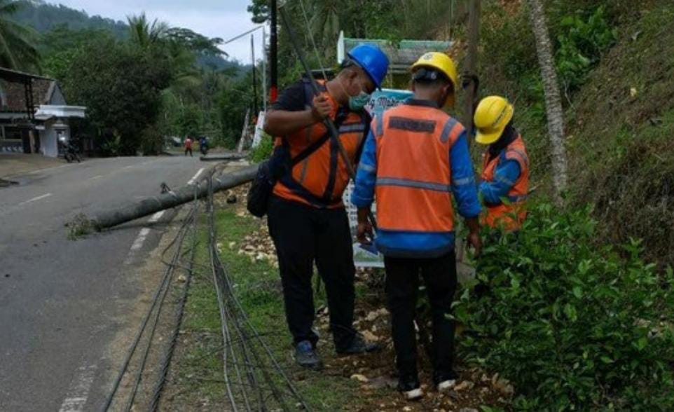 Hujan Deras Landa Pacitan Akibatkan Banjir Dan Longsor