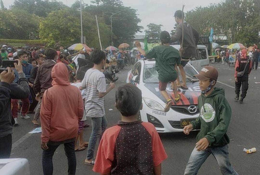 Diduga Memicu Anarkisme , 505 Remaja Diamankan Dalam Demonstrasi di Surabaya