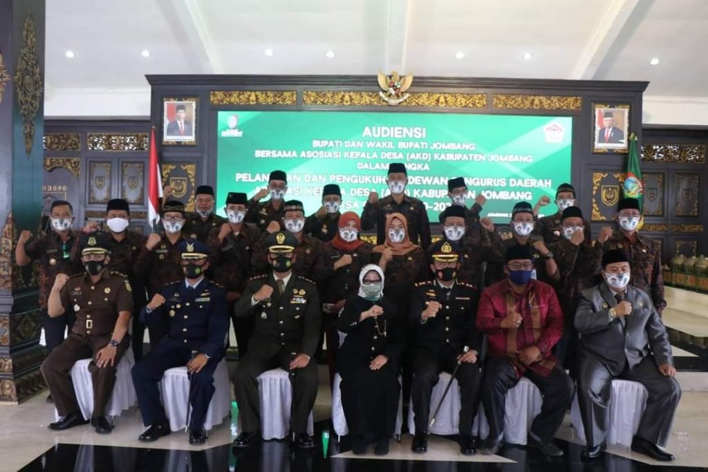 DPD AKD Jombang Periode 2020 -2025 Di Nahkodai Warsubi Dikukuhkan Bupati Jombang