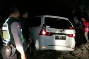 Fakta Terbaru, Kisah Mistis Daihatsu Xenia Nyasar Di Persawahan Pacet