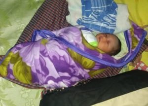 Warga Madiun Temukan Bayi Imut di Teras Musholla Saat Hendak Solat Subuh
