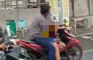 Mesum Diatas Motor Gadis Cantik Trending di Medsos