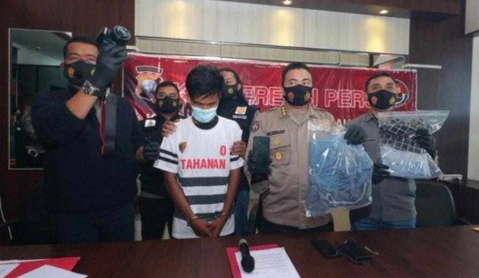 Fotografer Perkosa Gadis Dibawah Umur
