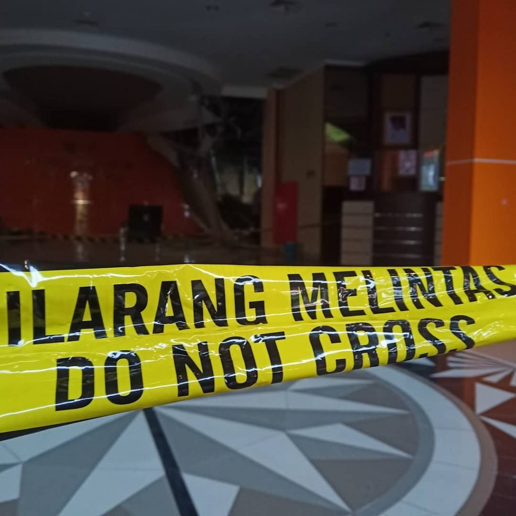 Video Kondisi Atap Gedung GMSC Mojokerto Ambruk