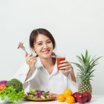 Cara Diet Sehat Tak Menyiksa Diri Bagi Perempuan