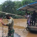 Hendak Sebrangi Sungai Warga Gresik Tercebur Kini Dalam Pencarian