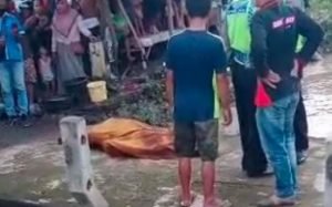 Terseret Banjir Nenek Bersama Cucunya Ditemukan Tewas