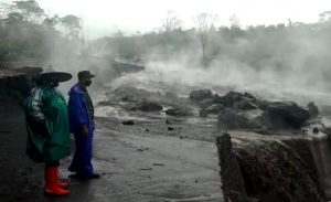 Terpantau Banjir Lahar Di Gunung Semeru