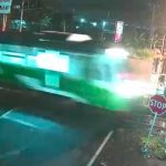 Nekat Trobos Perlintasan Kereta Api Tanpa Palang Pintu Pengendara Motor Tewas