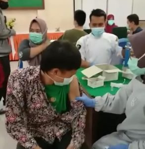 Vaksinasi Tenaga Kesehatan Kota Mojokerto Mencapai 91,74%