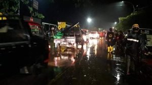 Usai Terendam Banjir Jalan di Pasuruan Kembali Bisa Dilalui