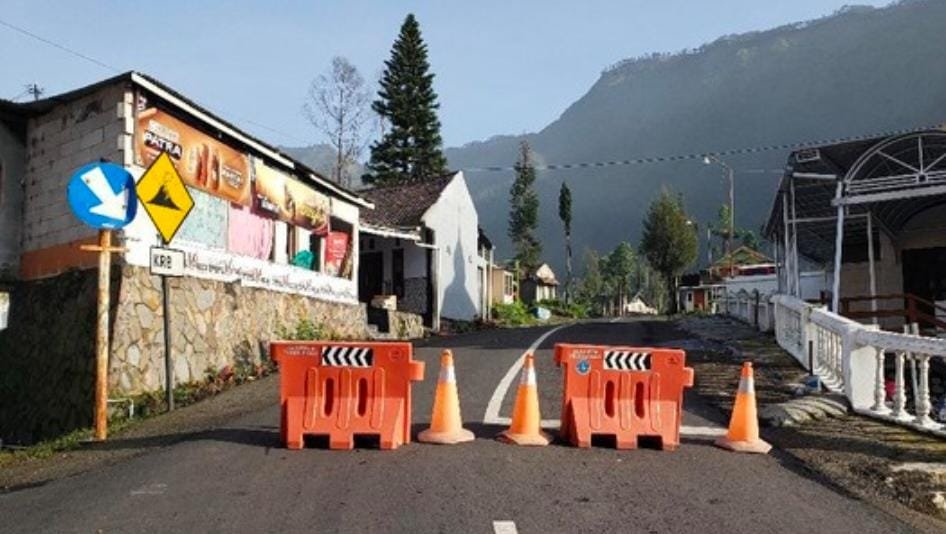 Jalur Wisata Bromo Hari Ini Ditutup